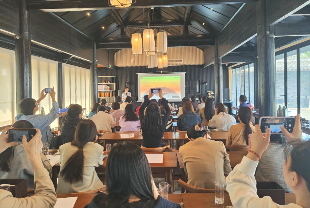 PA尊龙凯时科技受邀为宁波市高新技术促进会会员单位作研发管理体系标准化构建主题培训(图2)